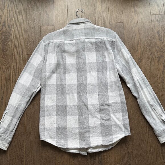 Club Monaco Men's Casual Dress Shirt - Small - 100% Cotton - Picture 3 of 7